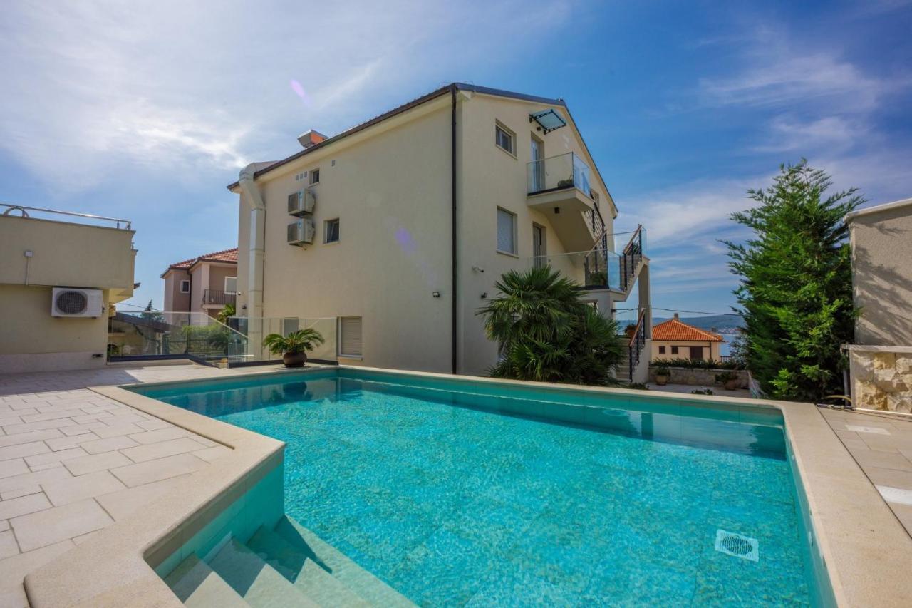 Dita A Crikvenica Exterior foto